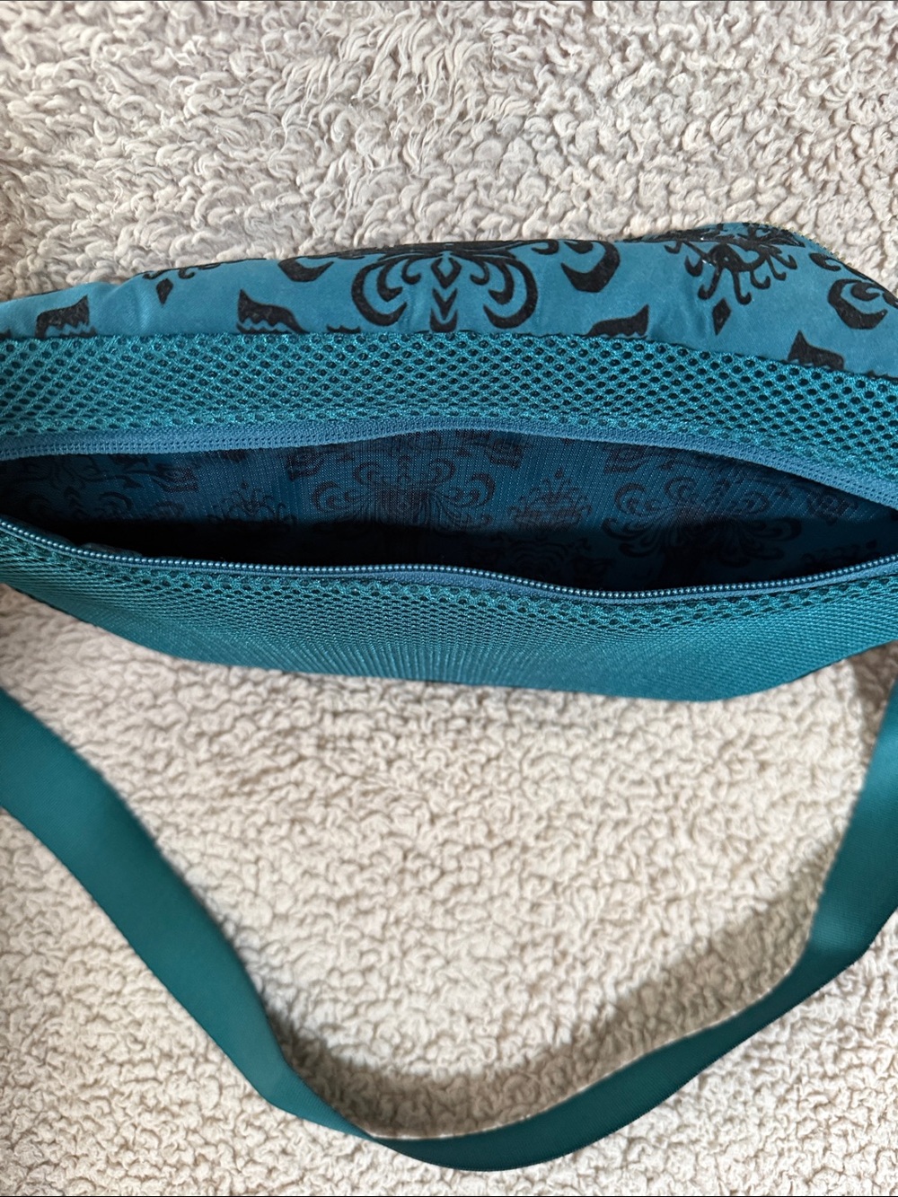 Disney Haunted Mansion Waist / Fanny Bag - Picture 3 of 4